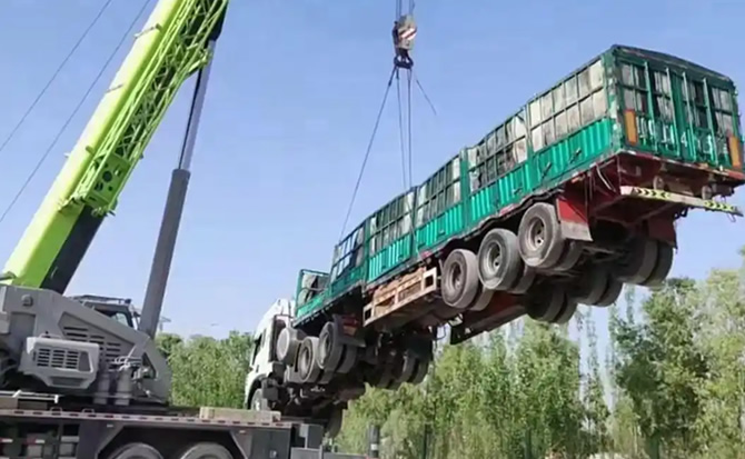 上犹道路脱困救援案例